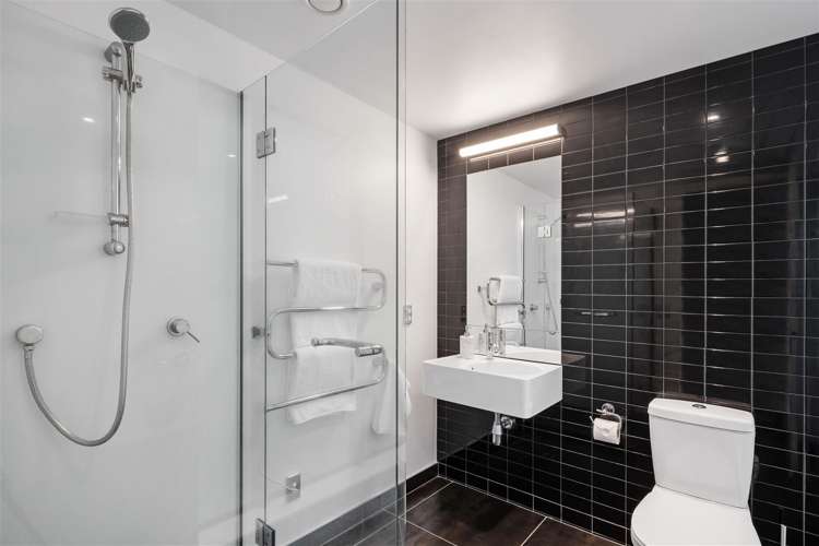 1a/42 Cable Street Te Aro_17