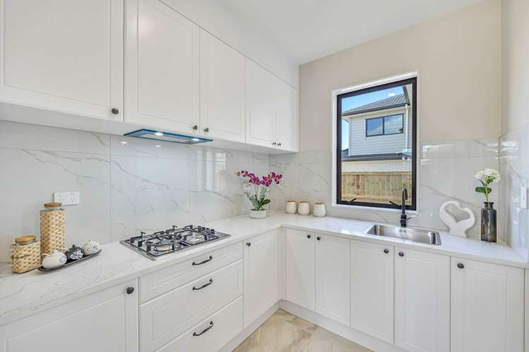 42 Drumnaconagher Road Flat Bush_16