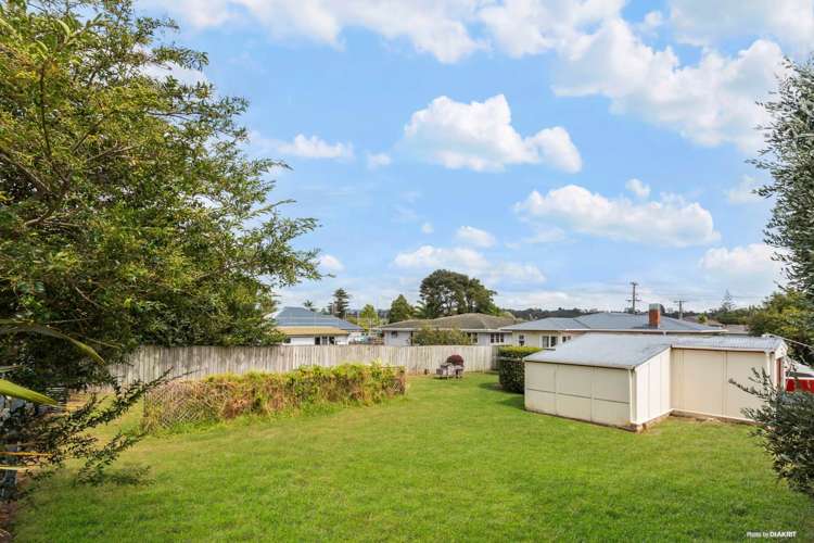 10 Barbary Avenue Kelston_9