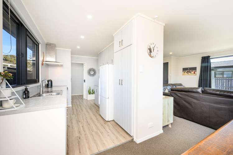 7 Colonial Place Kelvin Grove_12