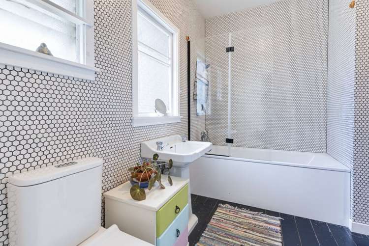 23 Mount Street Nelson South_16