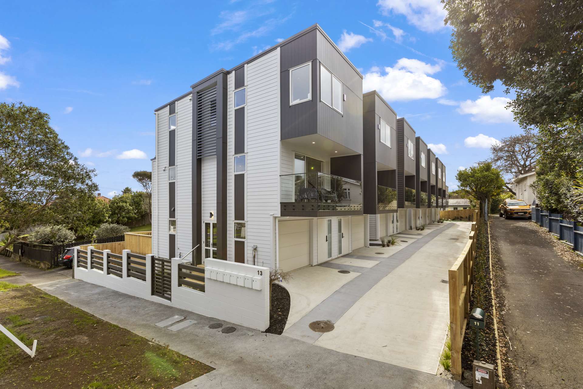 6/13 Beatrix Street Avondale_0