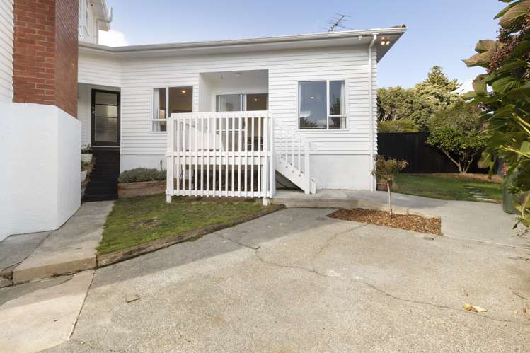 4 Ashleigh Crescent Miramar_16