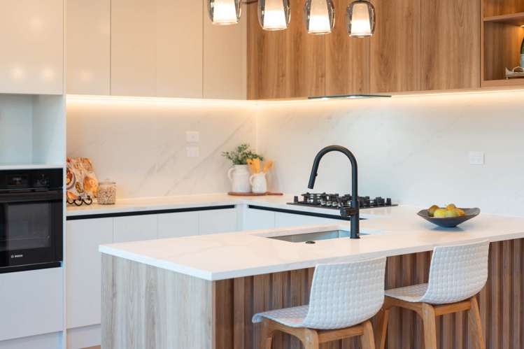 15 Tiller Street_5