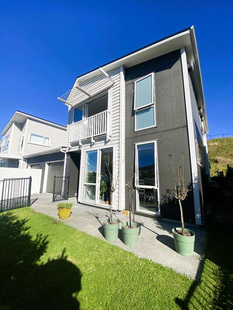 39 Sanremo Lane Stanmore Bay_13