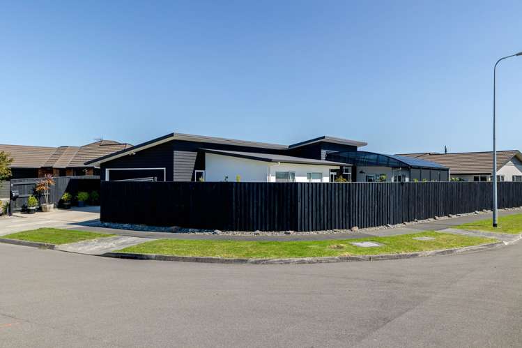 2 Morocco Terrace Kelvin Grove_46