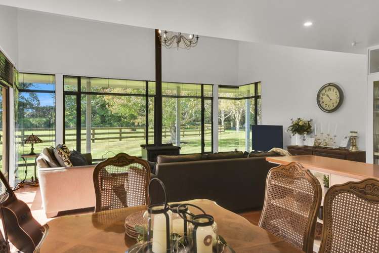 19 Western Line Westmere_8