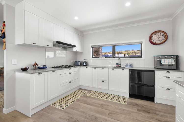 230 Valley Views Fitzherbert_14