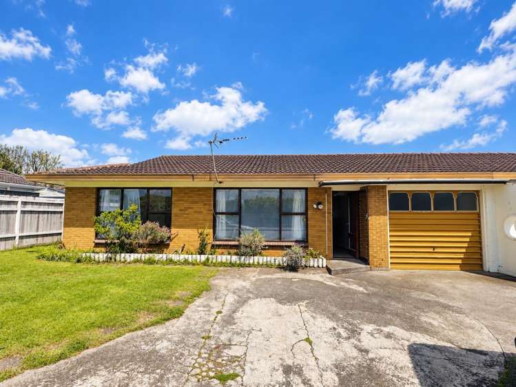 2/1 Lupton Road Manurewa_0