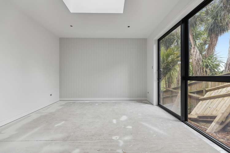 1027 River Road Queenwood_14