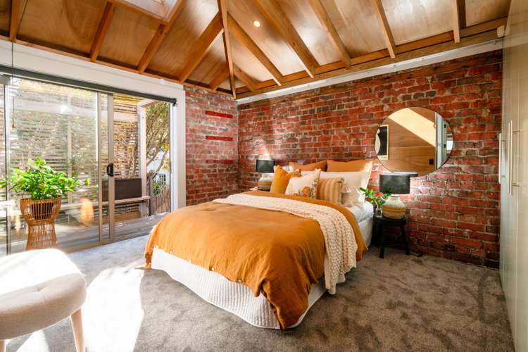 1b Manley Terrace Newtown_8