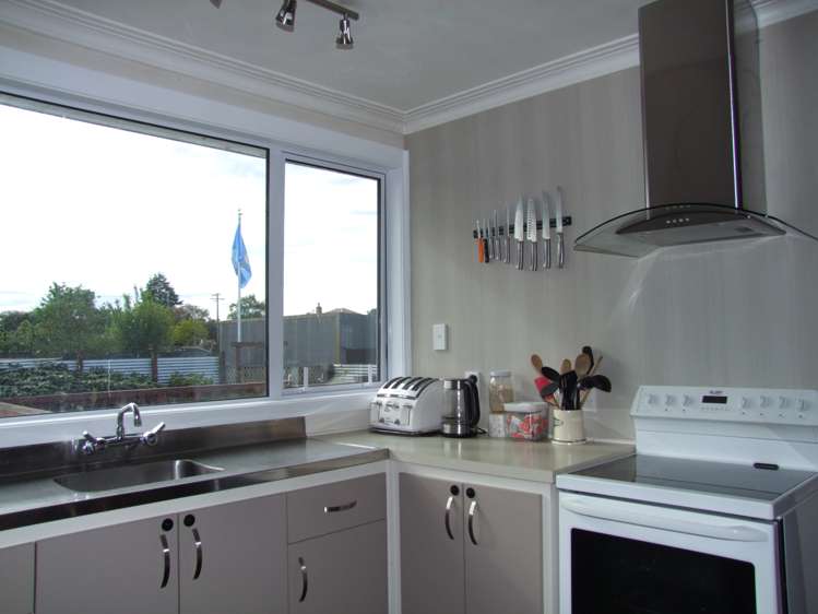 54 Dryden Street Milton_12