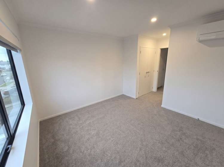 32 Kilcadden Drive Flat Bush_5