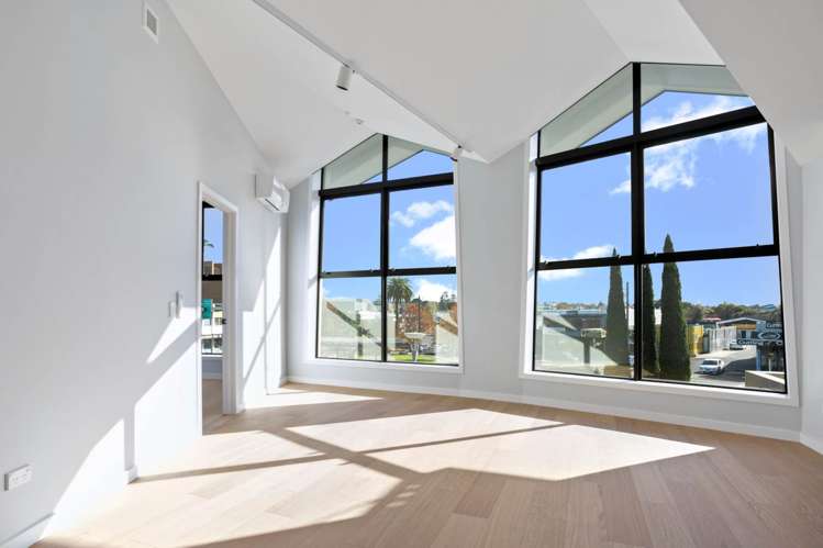 14 Todd Plaza New Lynn_5