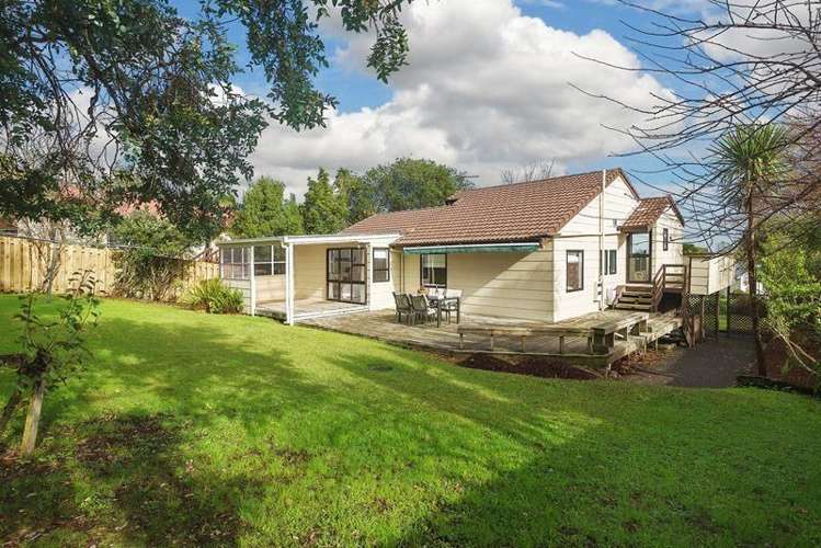 26 Rotoma Rise Clover Park_14