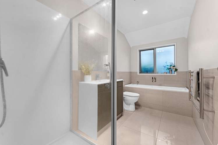 19 Savina Court Flat Bush_14