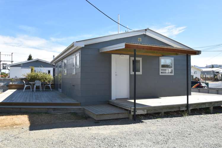 2 Hopkins Road Twizel_12