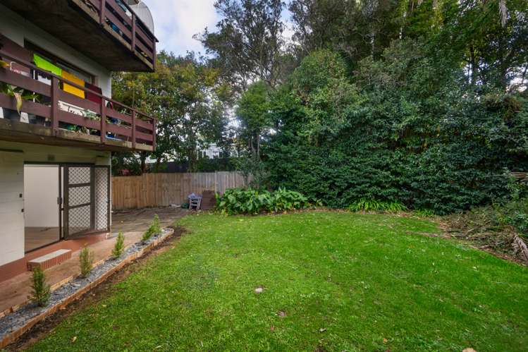 5/16 Knight Avenue Mount Albert_14