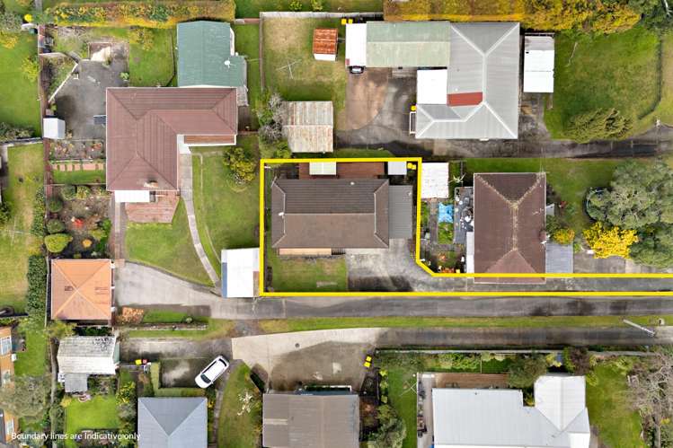 2/10 Bishop Street Green Bay_23