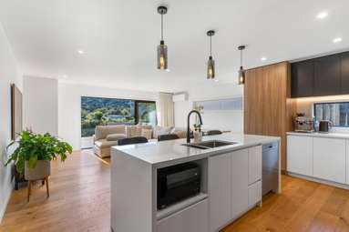 29 Josh Road_4