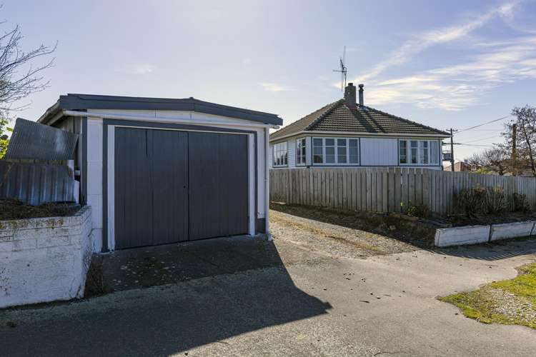 18 Bouverie Street Waimataitai_12