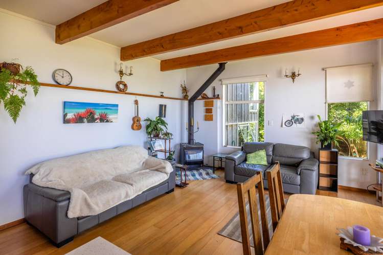 9 Pah Road Onetangi_11