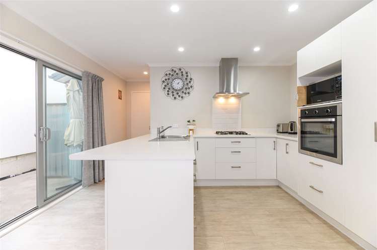 1 Honour Road Papakura_8