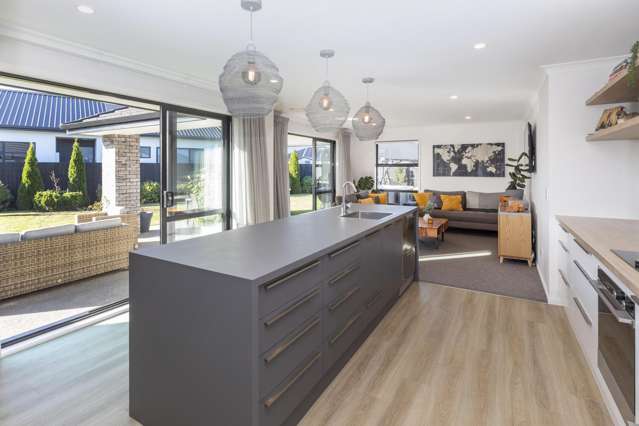 160 Southfield Drive Lincoln_3