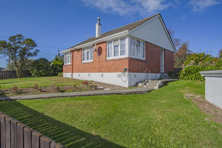 7 Forth Street Marchwiel_11