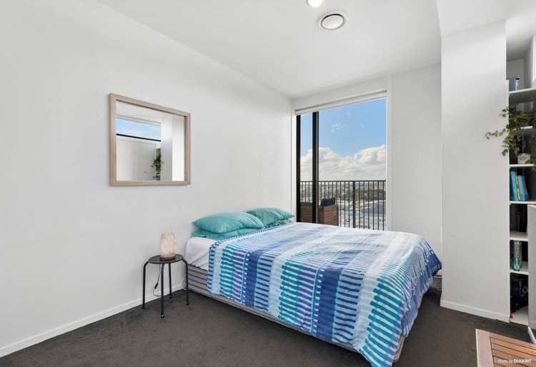 1402/20 Mccrae Way New Lynn_8