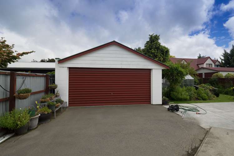 42 Lane Street Allenton_17