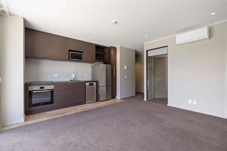 409/34 Red Oaks Drive_2