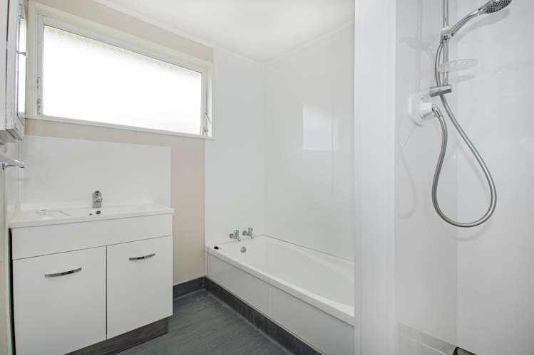 11 Ngaio Street Onerahi_7