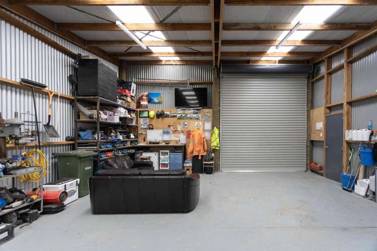 326 Homestead Road Weston_42