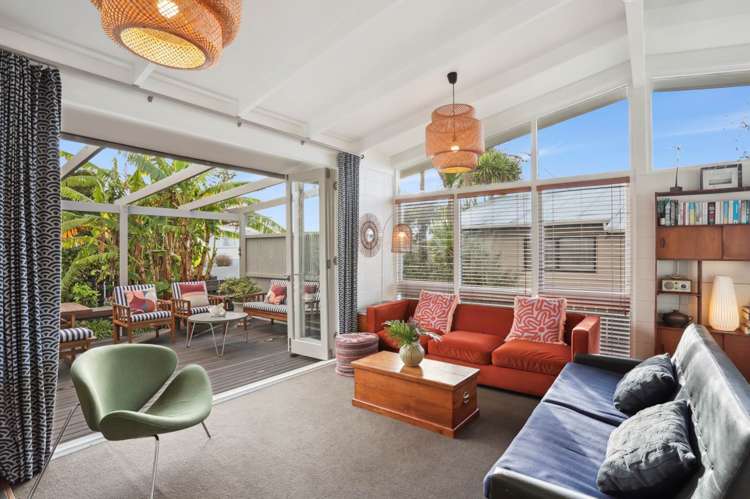 1 Dawnhaven Drive Te Atatu Peninsula_8