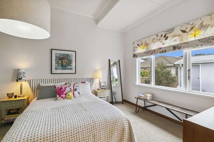 2 Chatham Street Berhampore_10