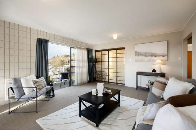 12/10 Hunter Street Hamilton Lake_4