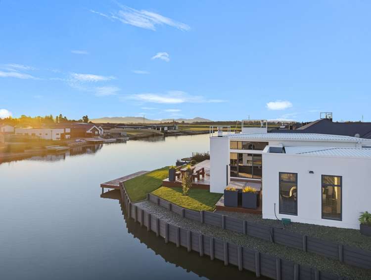 7 Waterton Point Huntingdon_31
