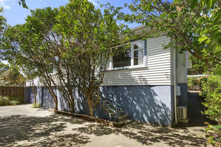 6 Franklyn Road Tawa_17