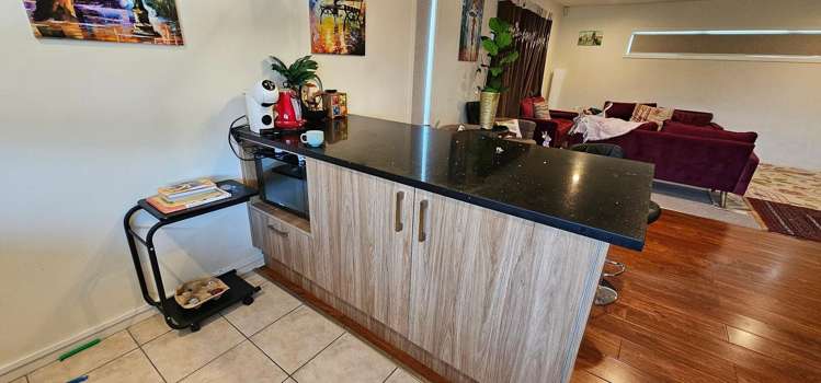 25/6 Ambrico Place New Lynn_3