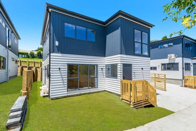 131 C Connell Street -  4 Bedroom + 3 Bathrooms