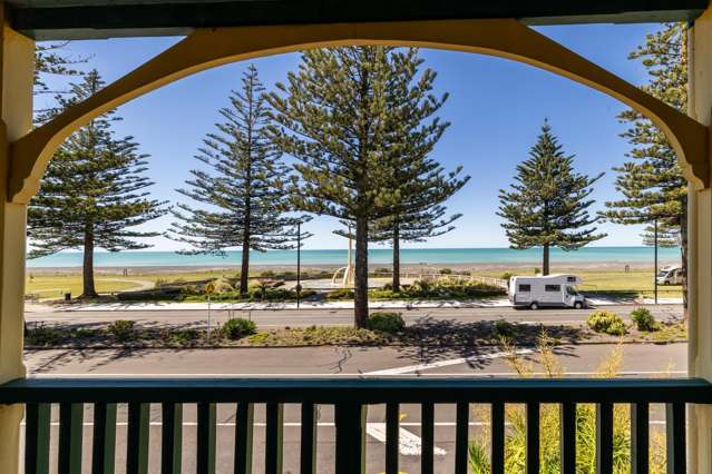 567 Marine Parade Napier South_1