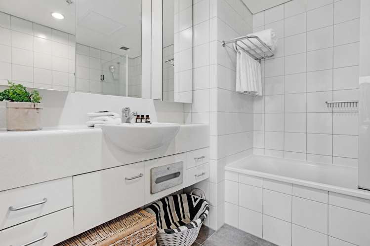 9-17 Byron Avenue Takapuna_13