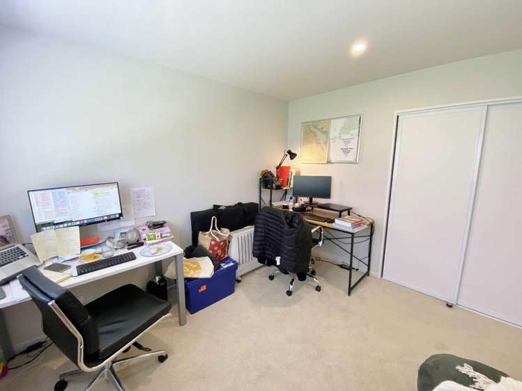 2/98 Hills Road Richmond_8