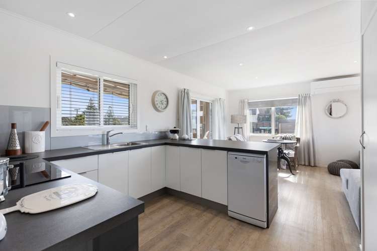 679 Pukehina Parade Pukehina_7