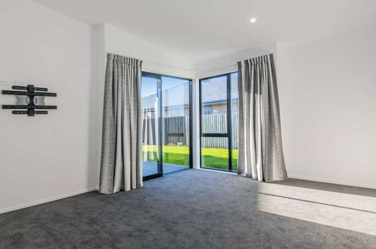 8 Pistacia Place Hornby_7