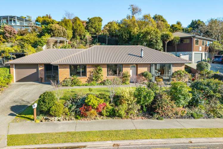 55 Washbourn Drive Richmond_1