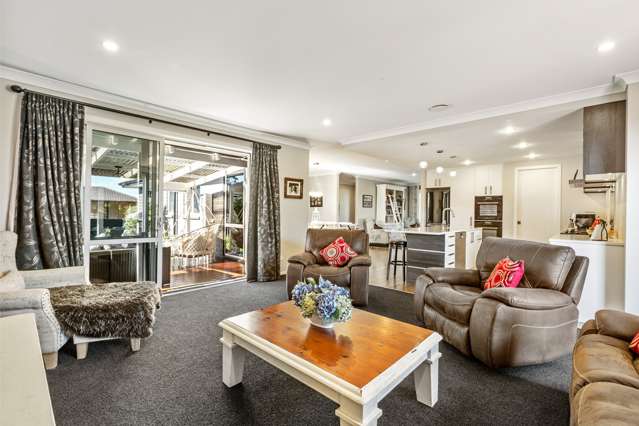 1 Annieston Place Waiuku_3