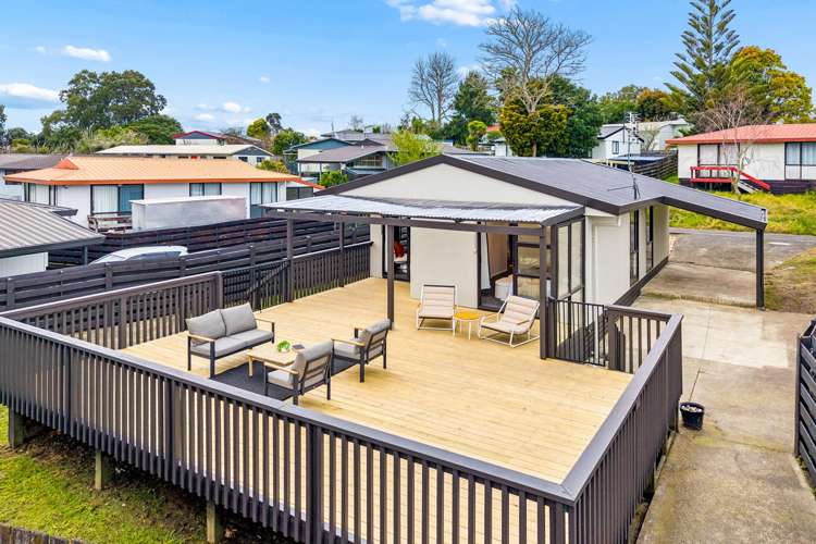 2/74 Parrs Cross Road_0