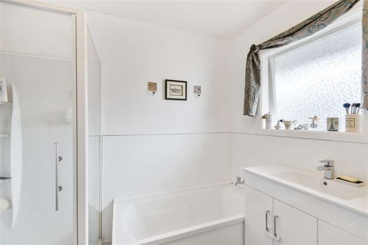 6 Opihi Street Cracroft_8